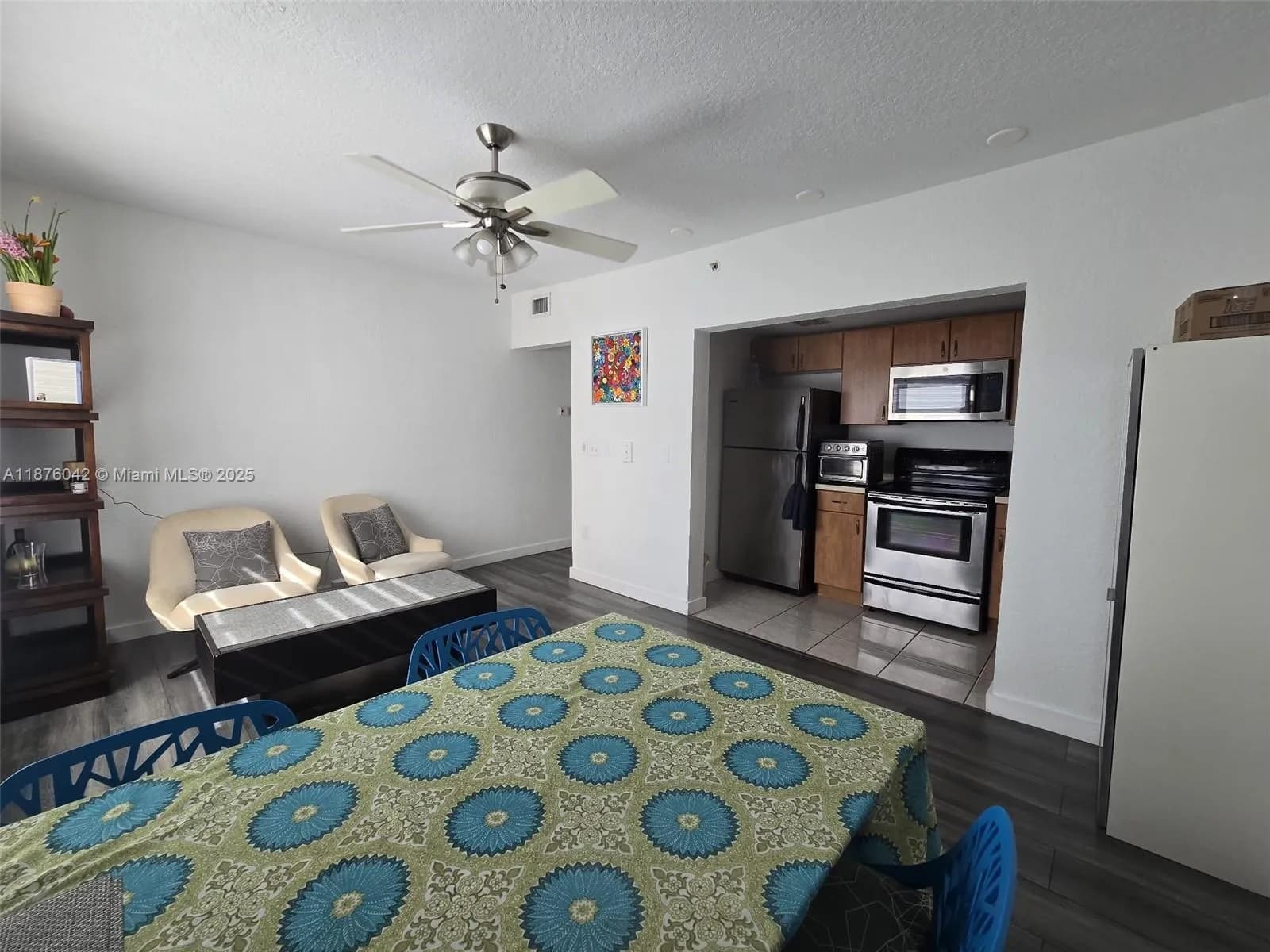 7326 Collins Ave # 204, Miami Beach FL 33141