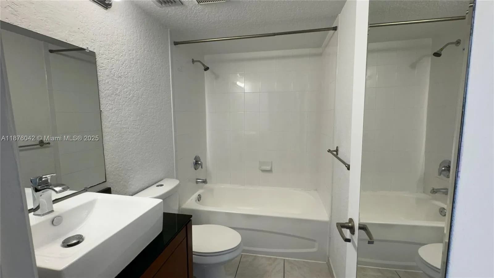 7326 Collins Ave # 204, Miami Beach FL 33141