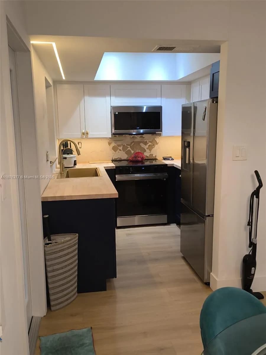 839 NW 13th Ave, Fort Lauderdale FL 33311