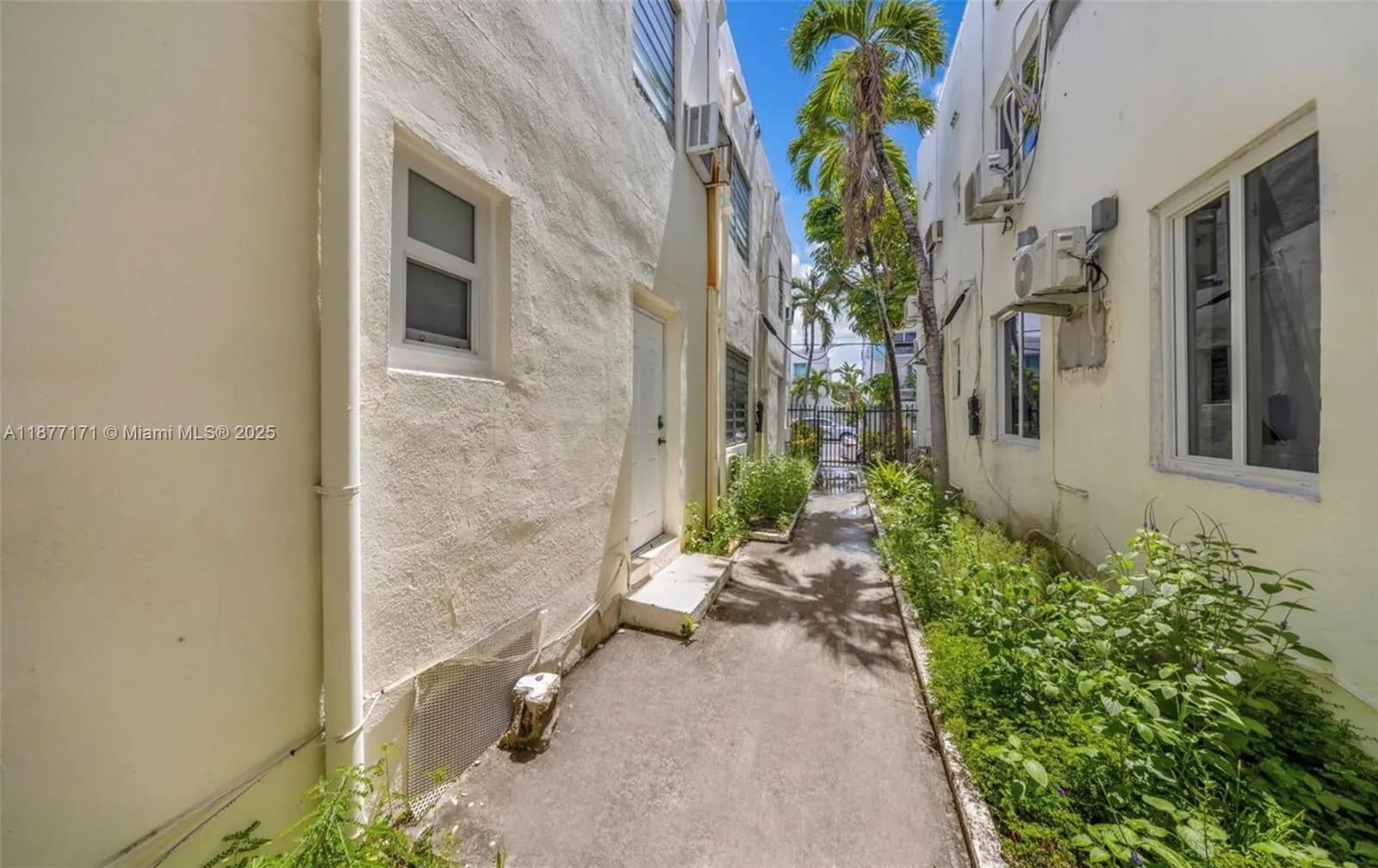 7928 Harding Ave # 1, Miami Beach FL 33141