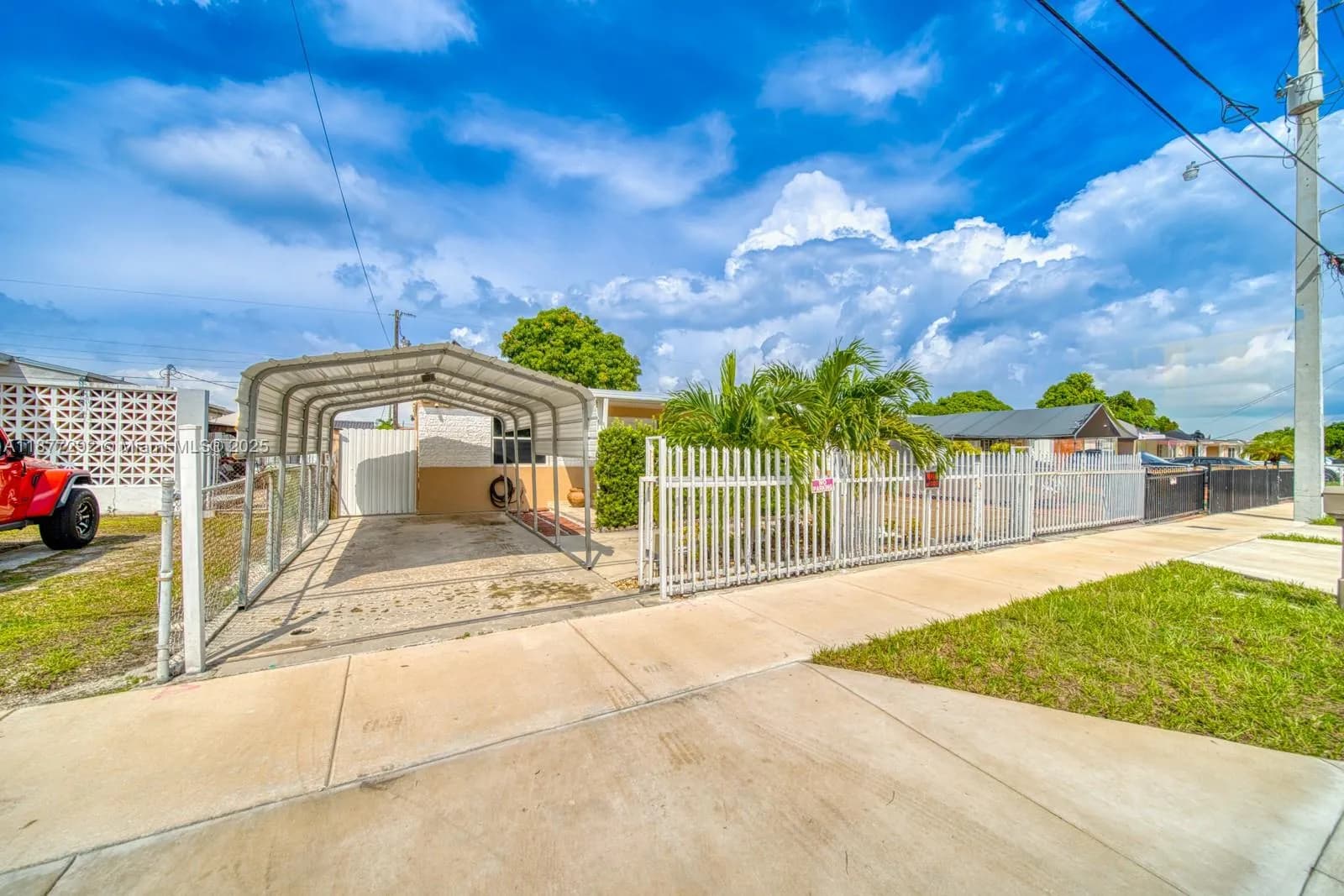 4150 E 9th Ct, Hialeah FL 33013