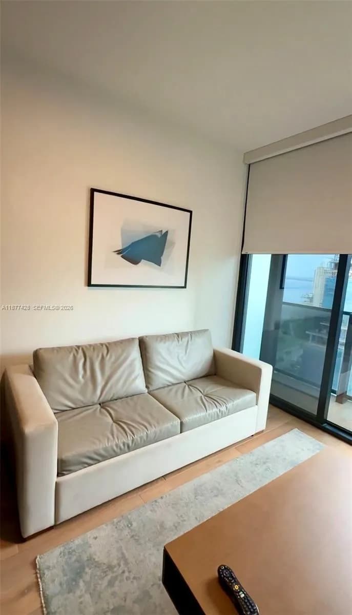 398 NE 5th St # 2316, Miami FL 33132