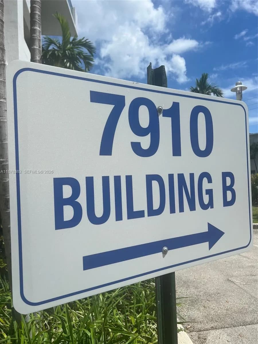 7910 Harbor Island Dr # 1202, North Bay Village FL 33141