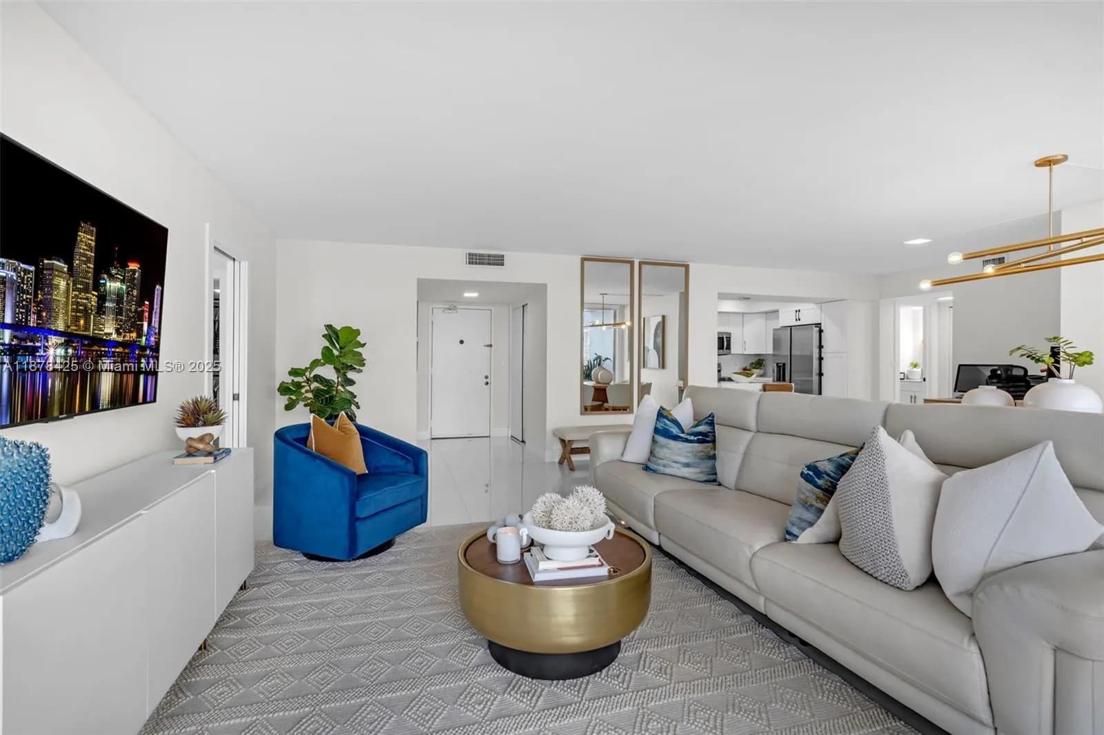 17720 N Bay Rd # 903, Sunny Isles Beach FL 33160