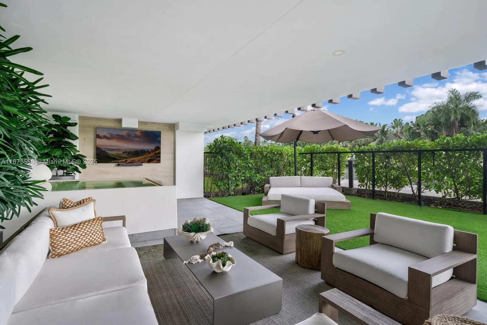 4701 N Meridian Ave # 222, Miami Beach FL 33140