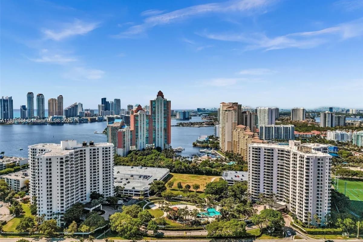 3300 NE 191st St, Aventura FL 33180