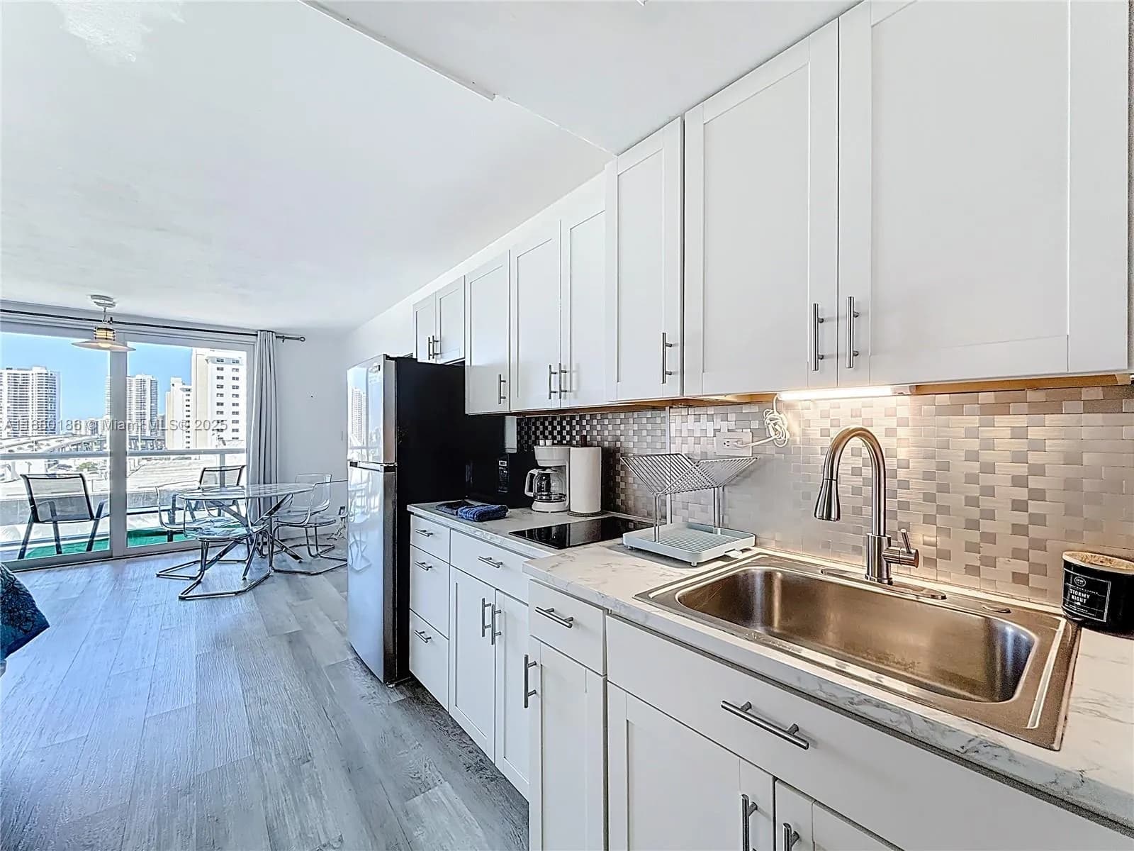 19201 Collins Ave # 636, Sunny Isles Beach FL 33160