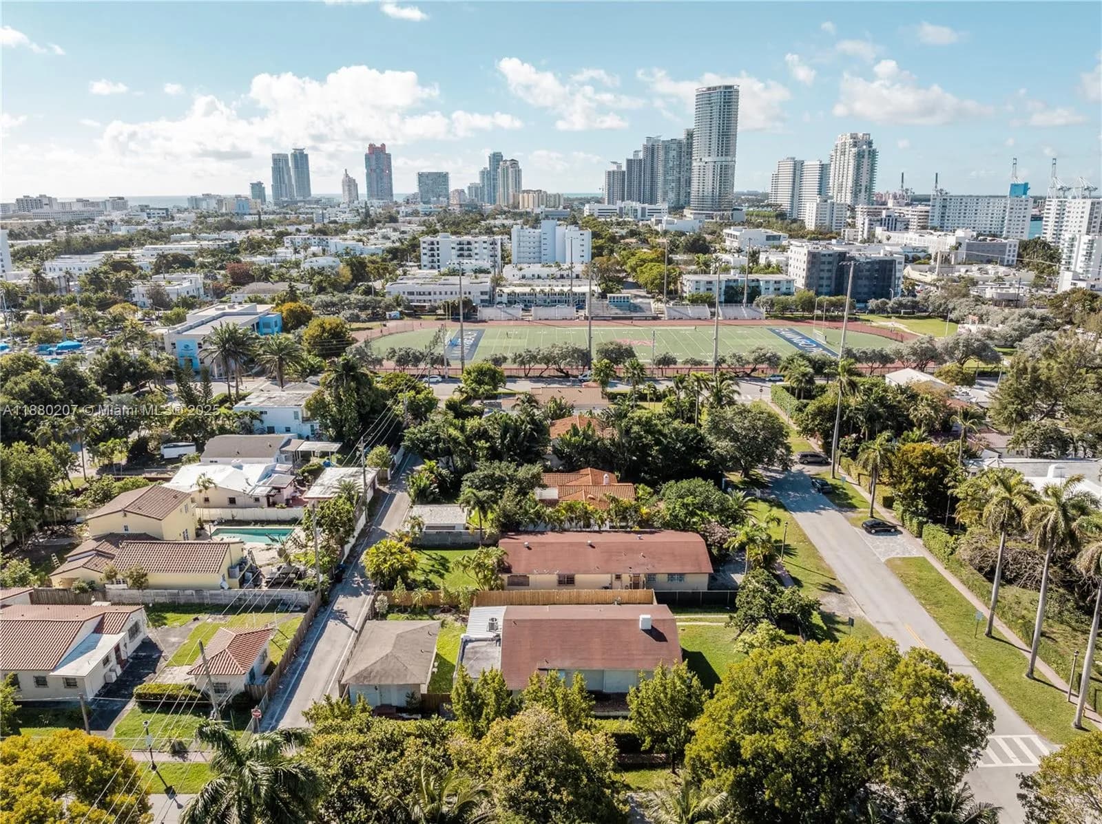 1255 Lenox Ave, Miami Beach FL 33139