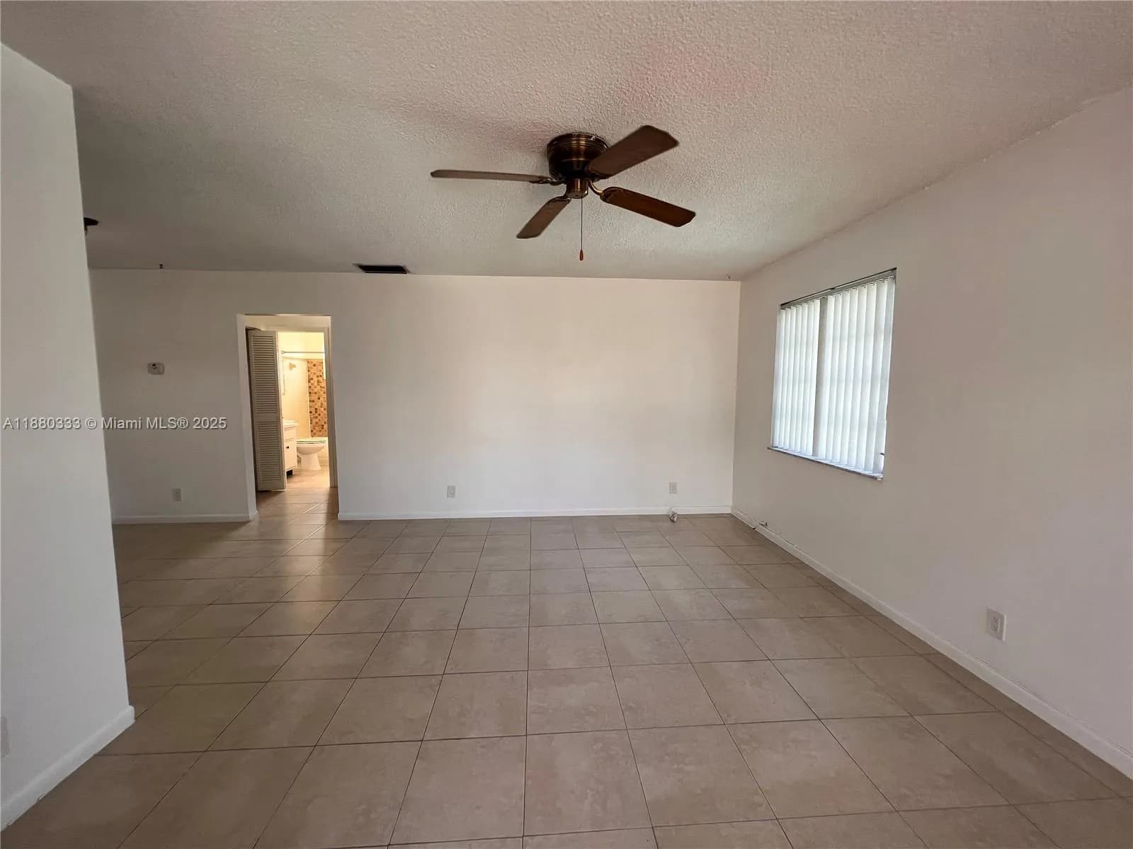 410 SE 4th Ave # 6, Hallandale Beach FL 33009