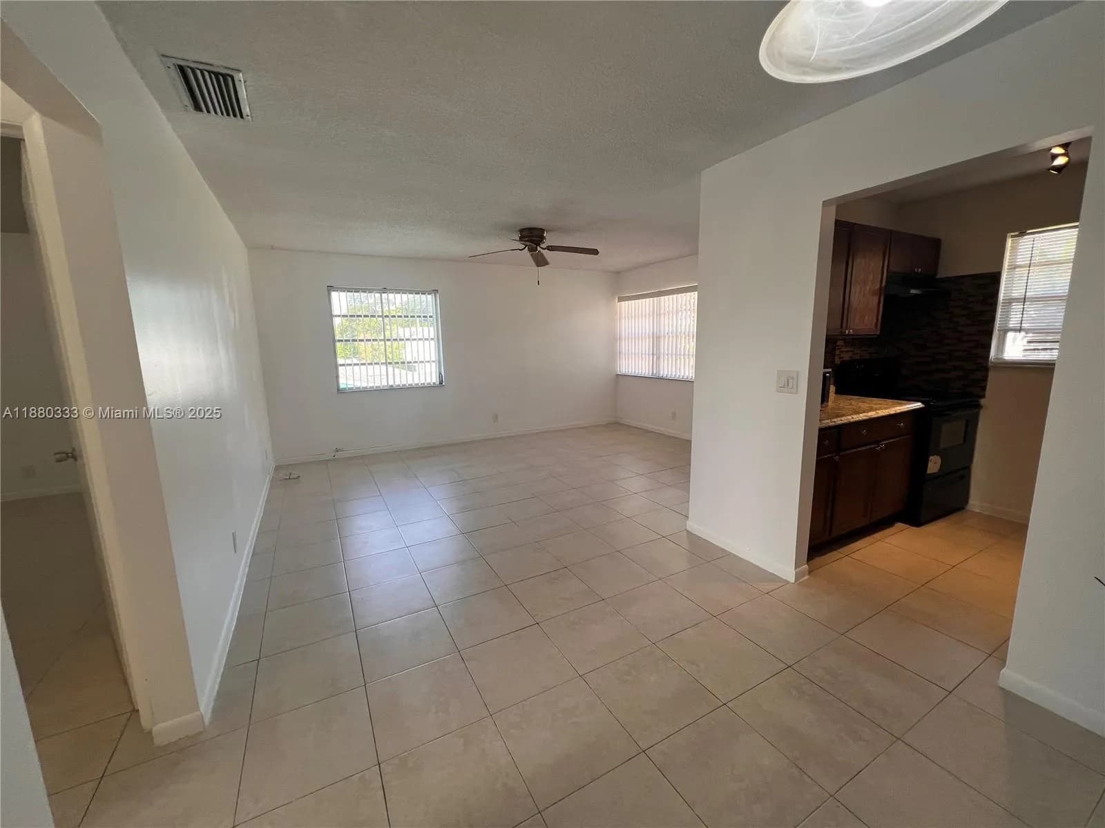 410 SE 4th Ave # 6, Hallandale Beach FL 33009