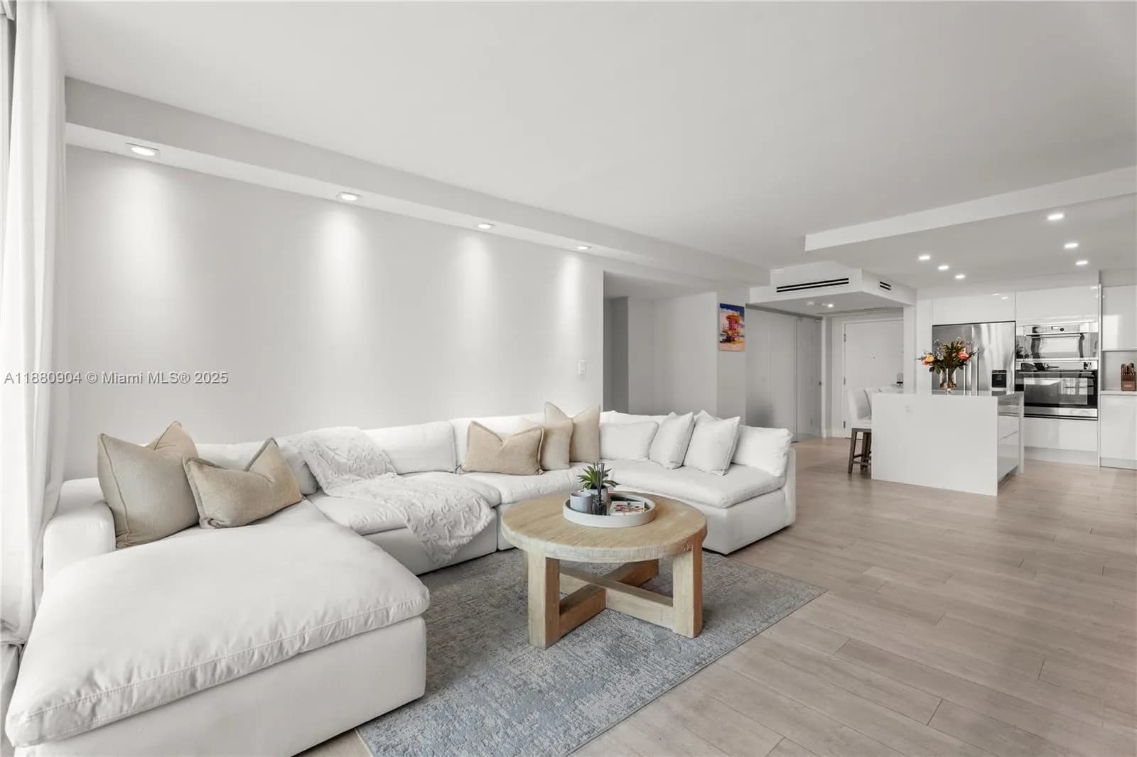 2301 Collins Ave # 24, Miami Beach FL 33139