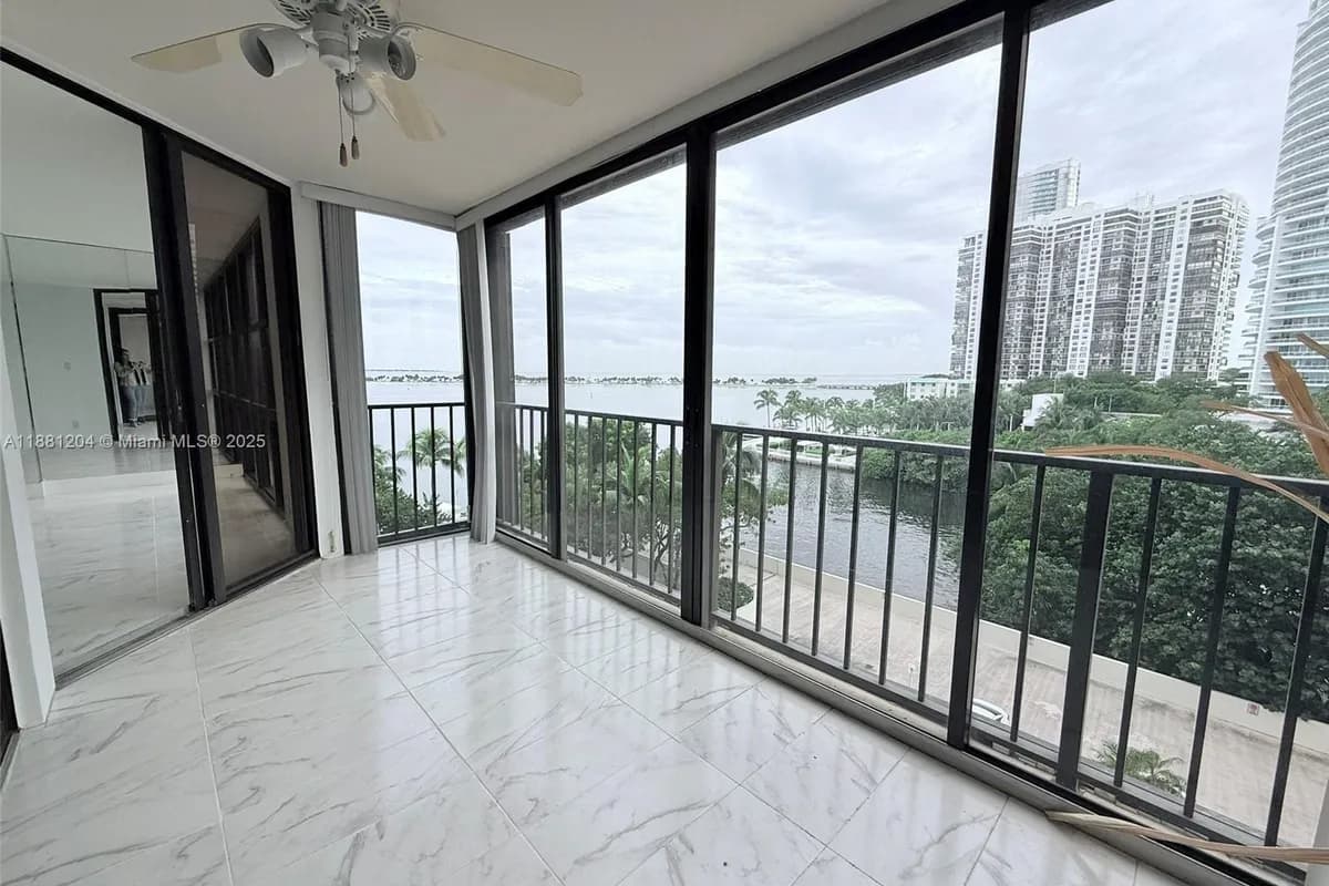 1925 Brickell Ave # D610, Miami FL 33129