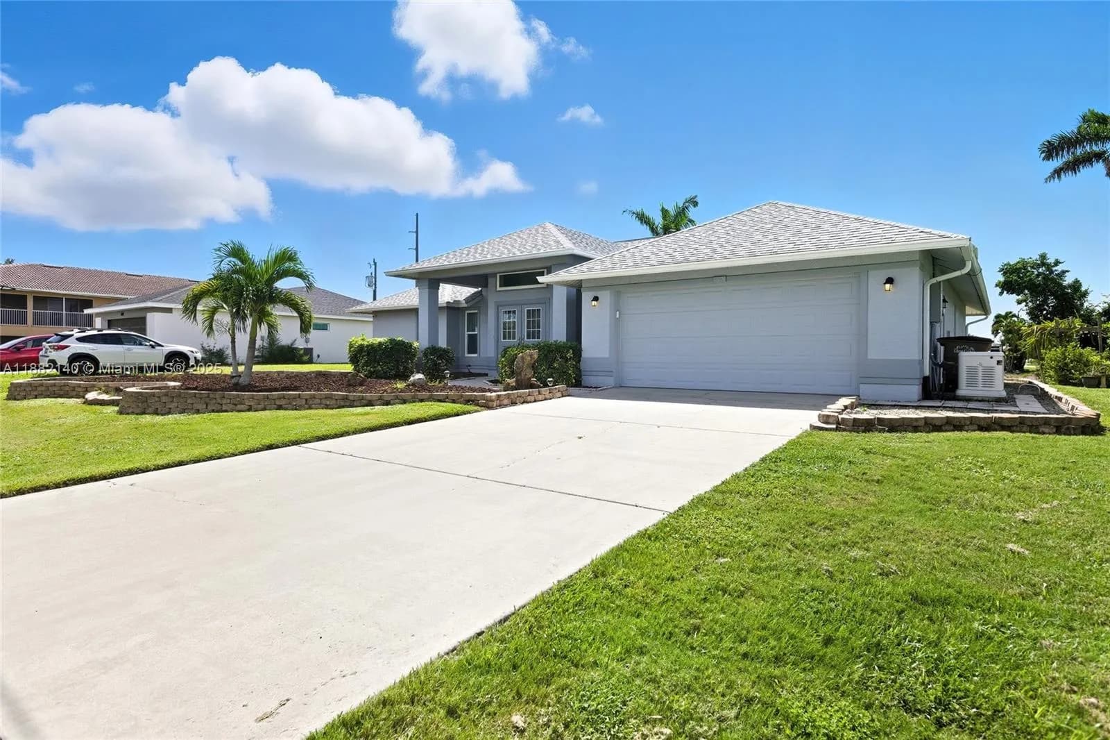 112 SW 34th LN, Cape Coral FL 33914