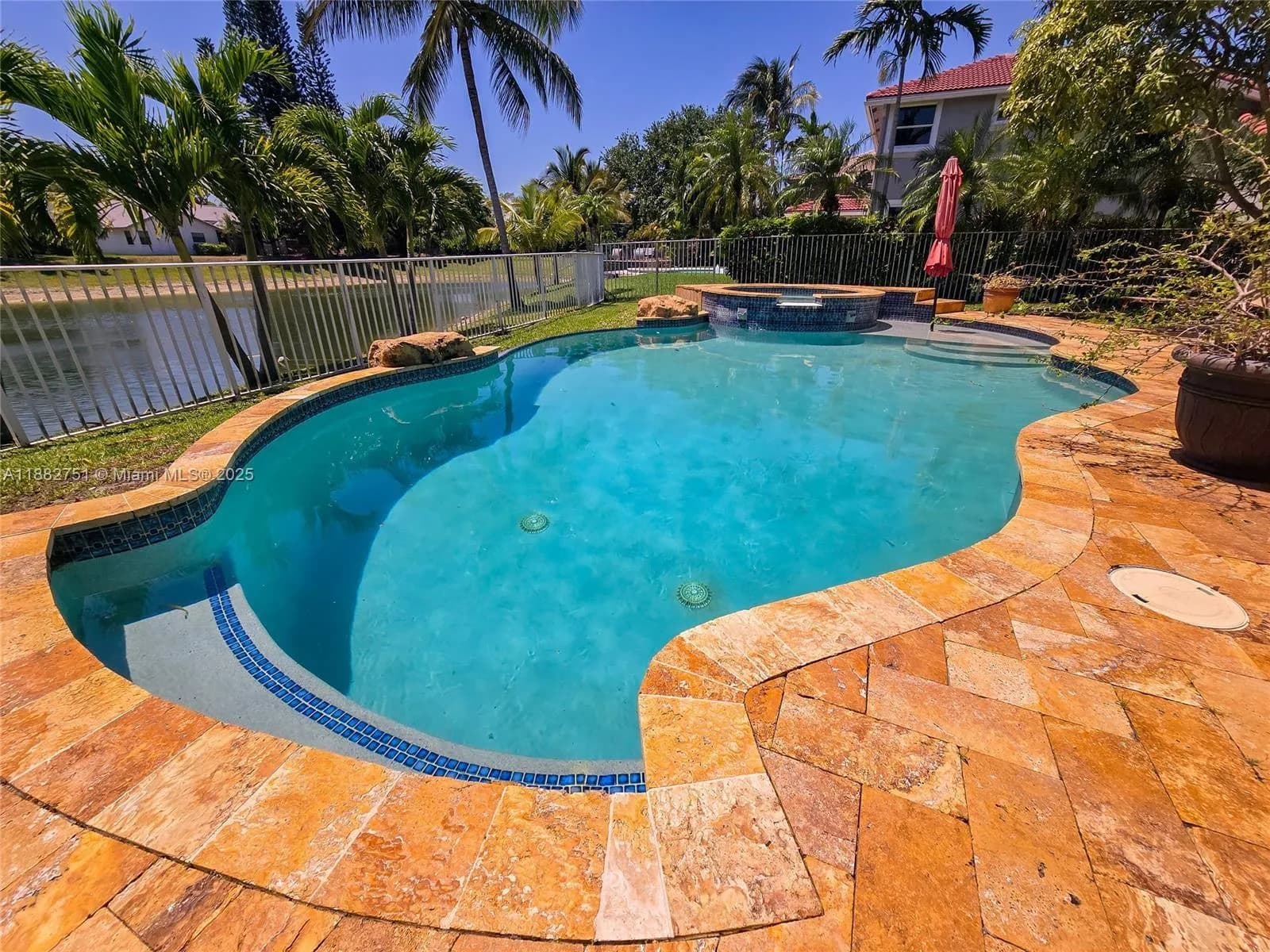 6600 NW 56th Dr, Coral Springs FL 33067