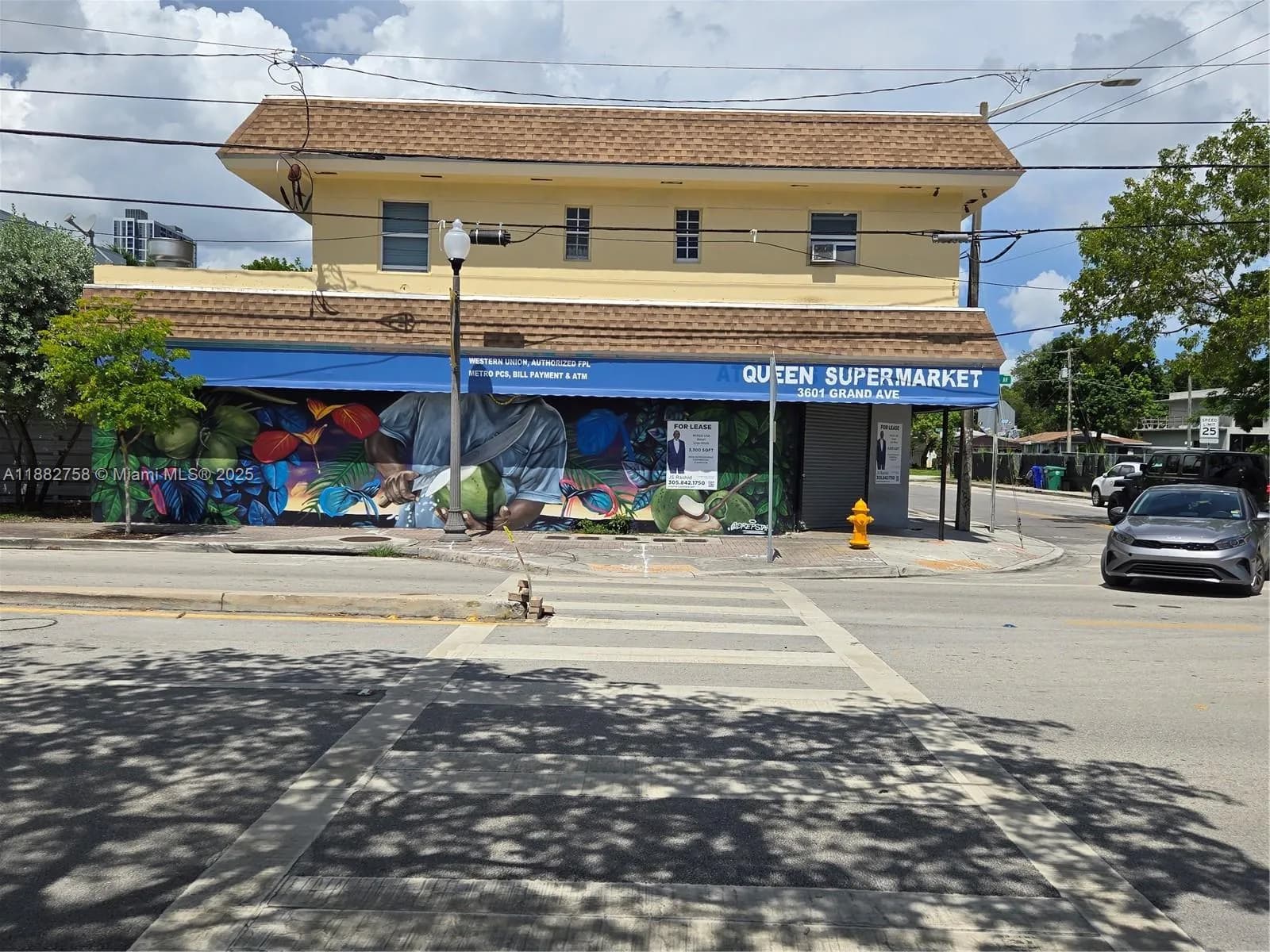 3380 Plaza St, Miami FL 33133