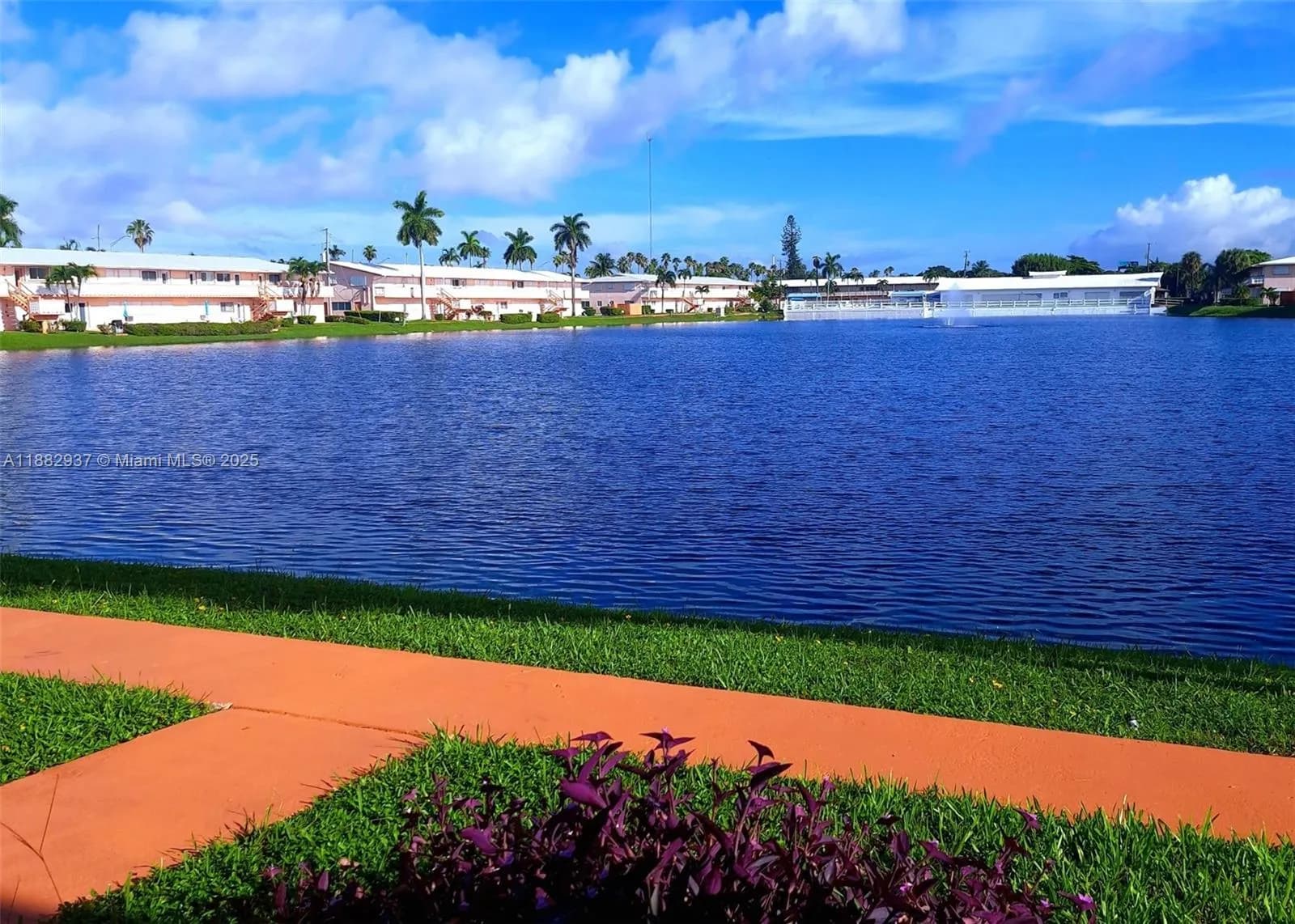 901 SW 11th Ave # 4H, Hallandale Beach FL 33009