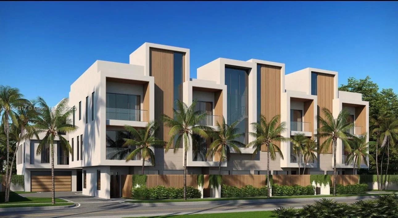 929 NE 17 way, Fort Lauderdale FL 33304