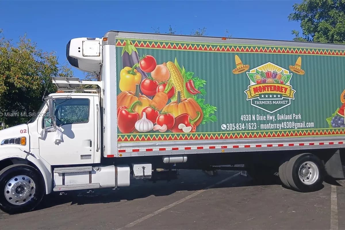 4930 N Dixie Hwy, Oakland Park FL 33334