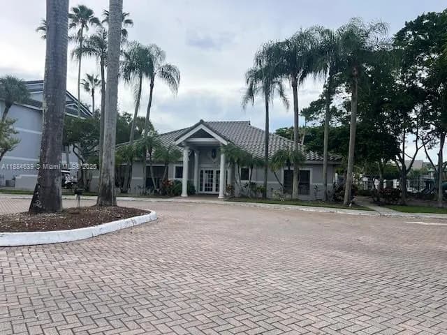 11295 W Atlantic Blvd # 107, Coral Springs FL 33071