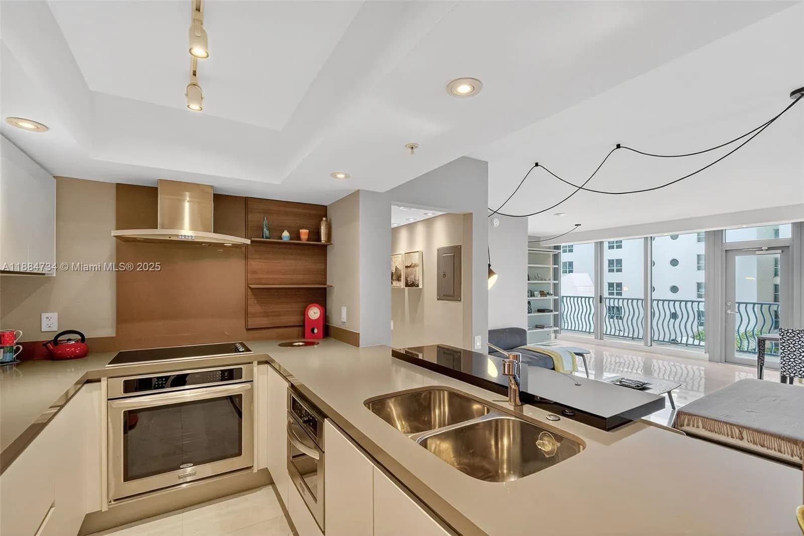1500 Ocean Dr # 507, Miami Beach FL 33139