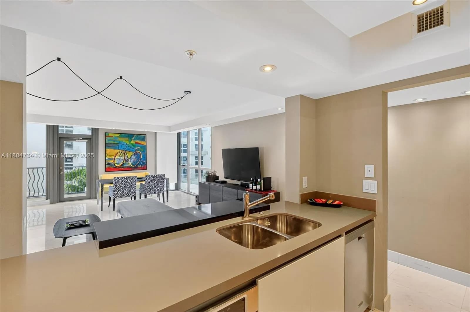 1500 Ocean Dr # 507, Miami Beach FL 33139