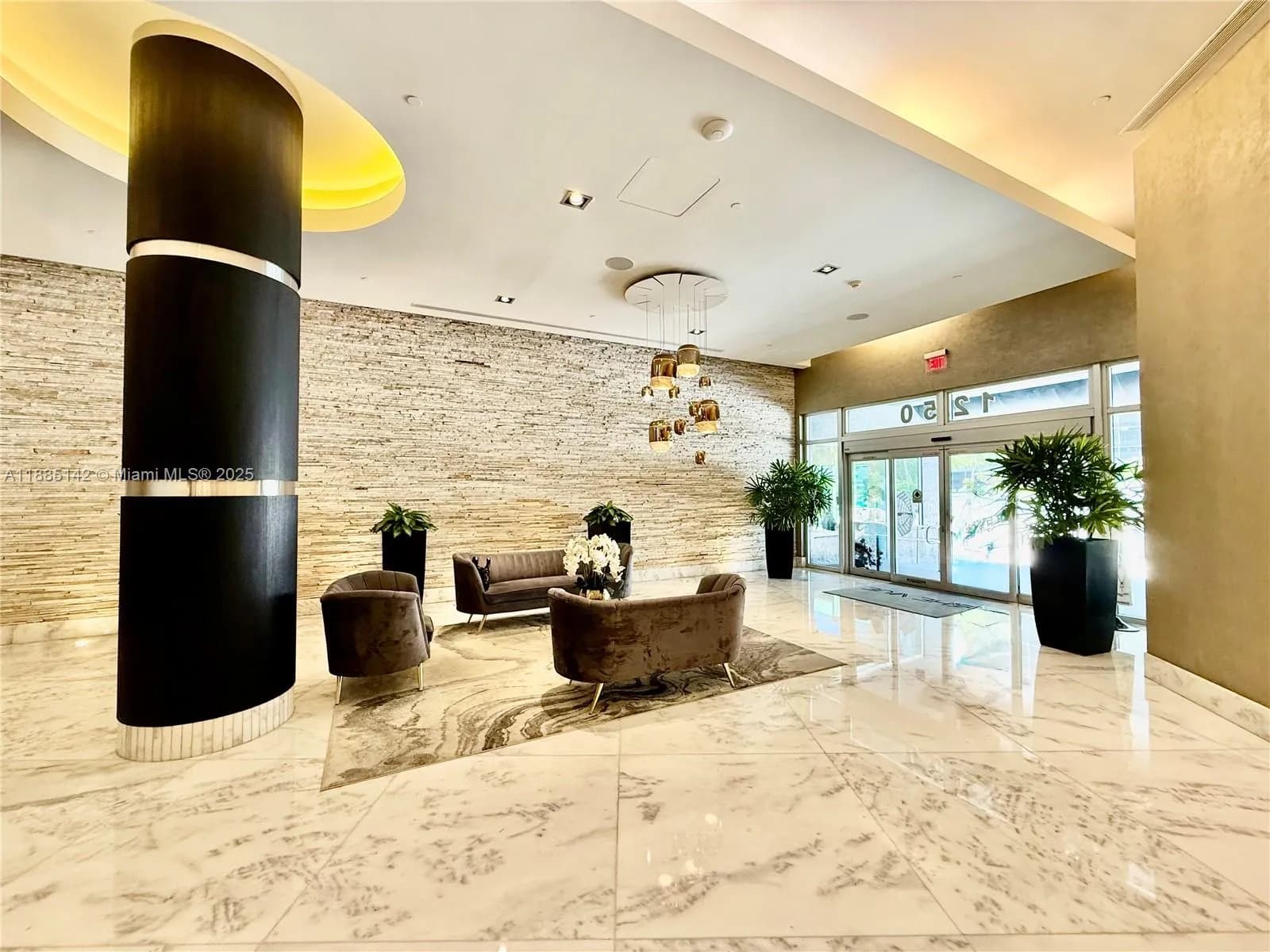 1250 S Miami # 1603, Miami FL 33130