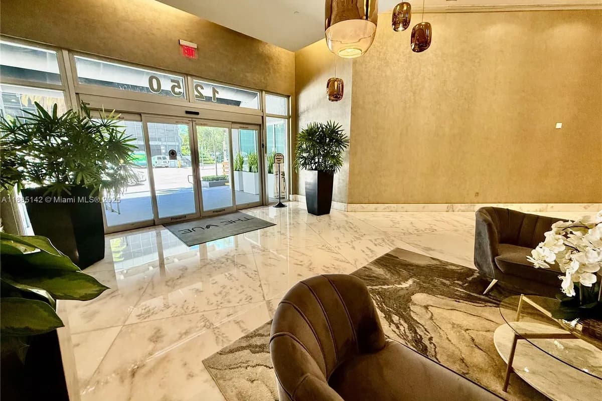 1250 S Miami # 1603, Miami FL 33130