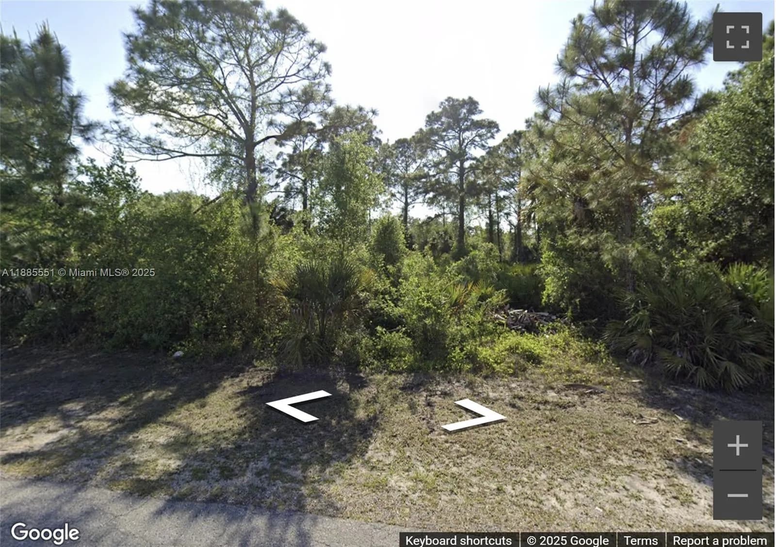 617 Henry Ave, Lehigh Acres FL 33972