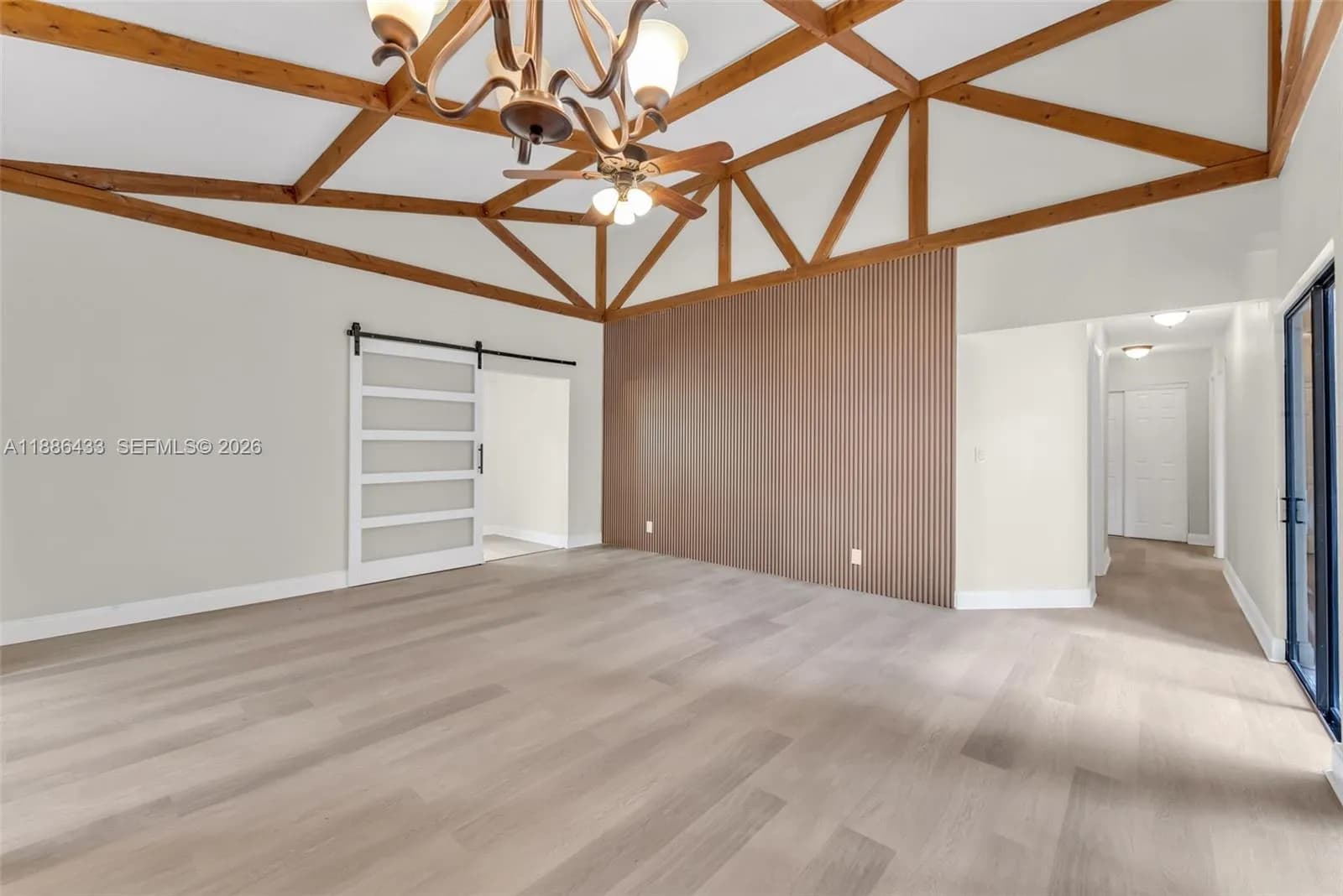 9209 NW 49th Pl, Sunrise FL 33351