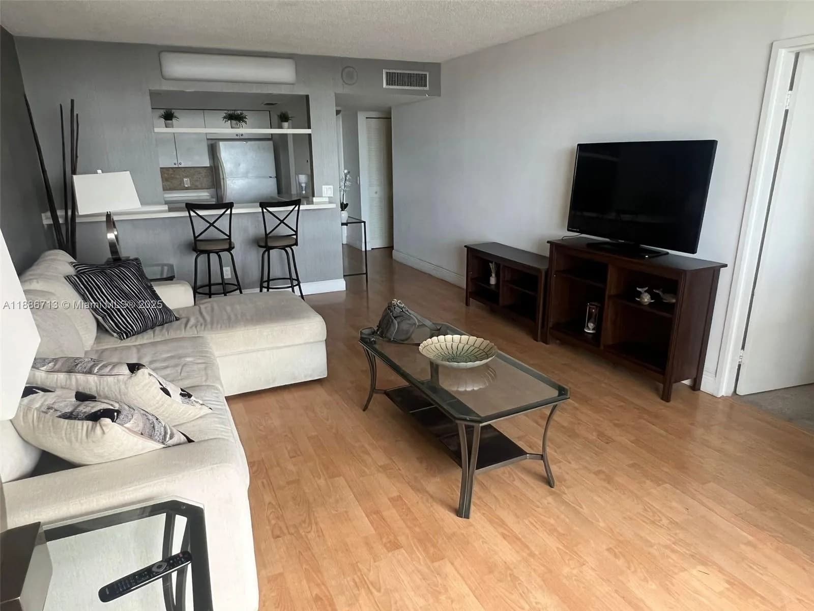 13499 Biscayne Blvd # 1601, North Miami FL 33181