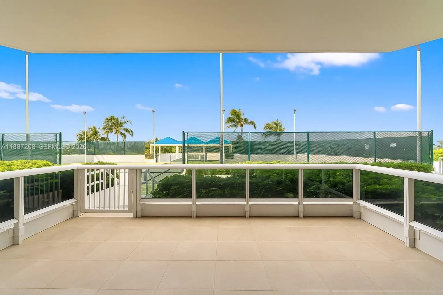 4779 Collins Ave # 506, Miami Beach FL 33140