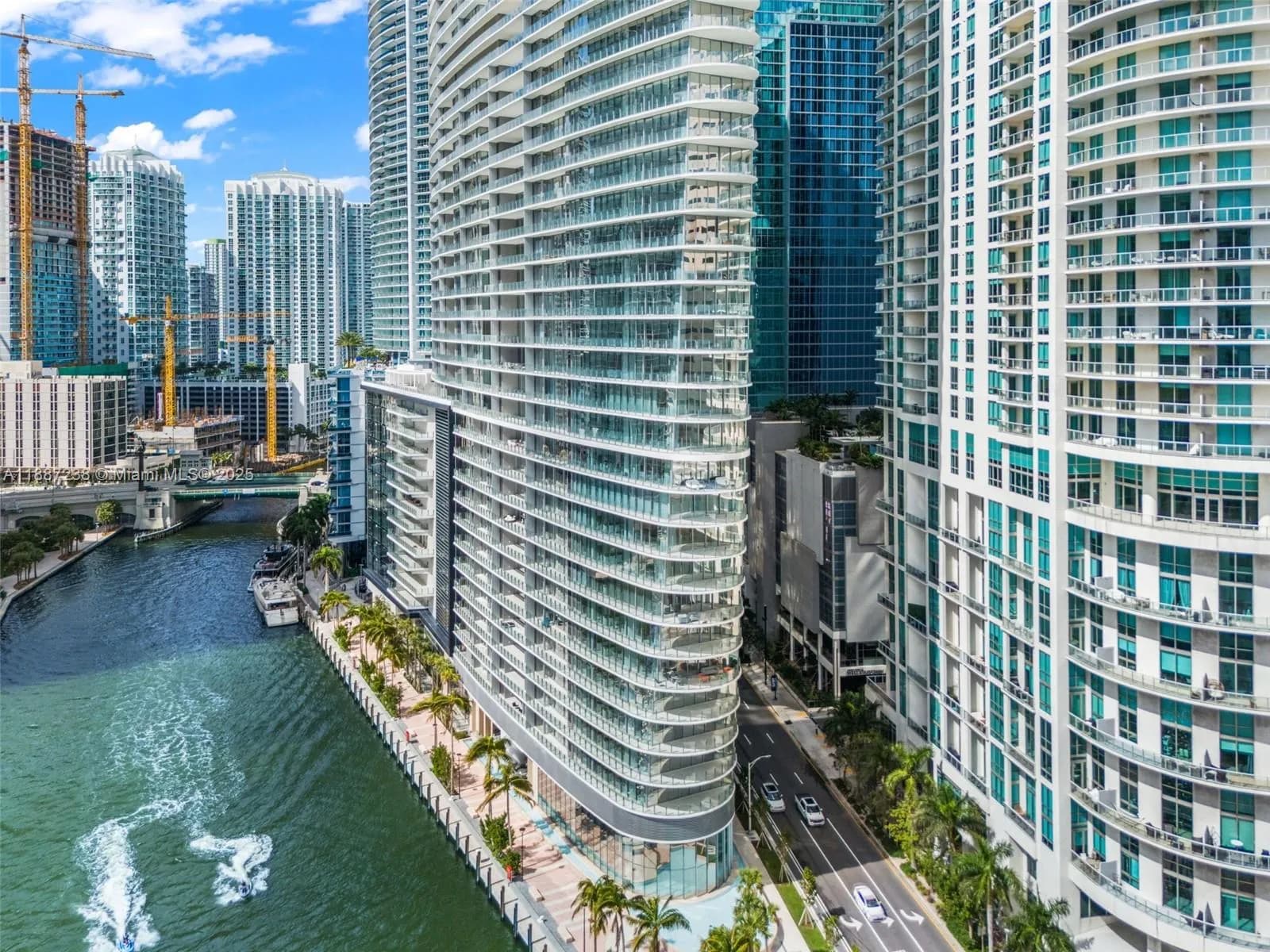 300 Biscayne Blvd Way # 3508, Miami FL 33131