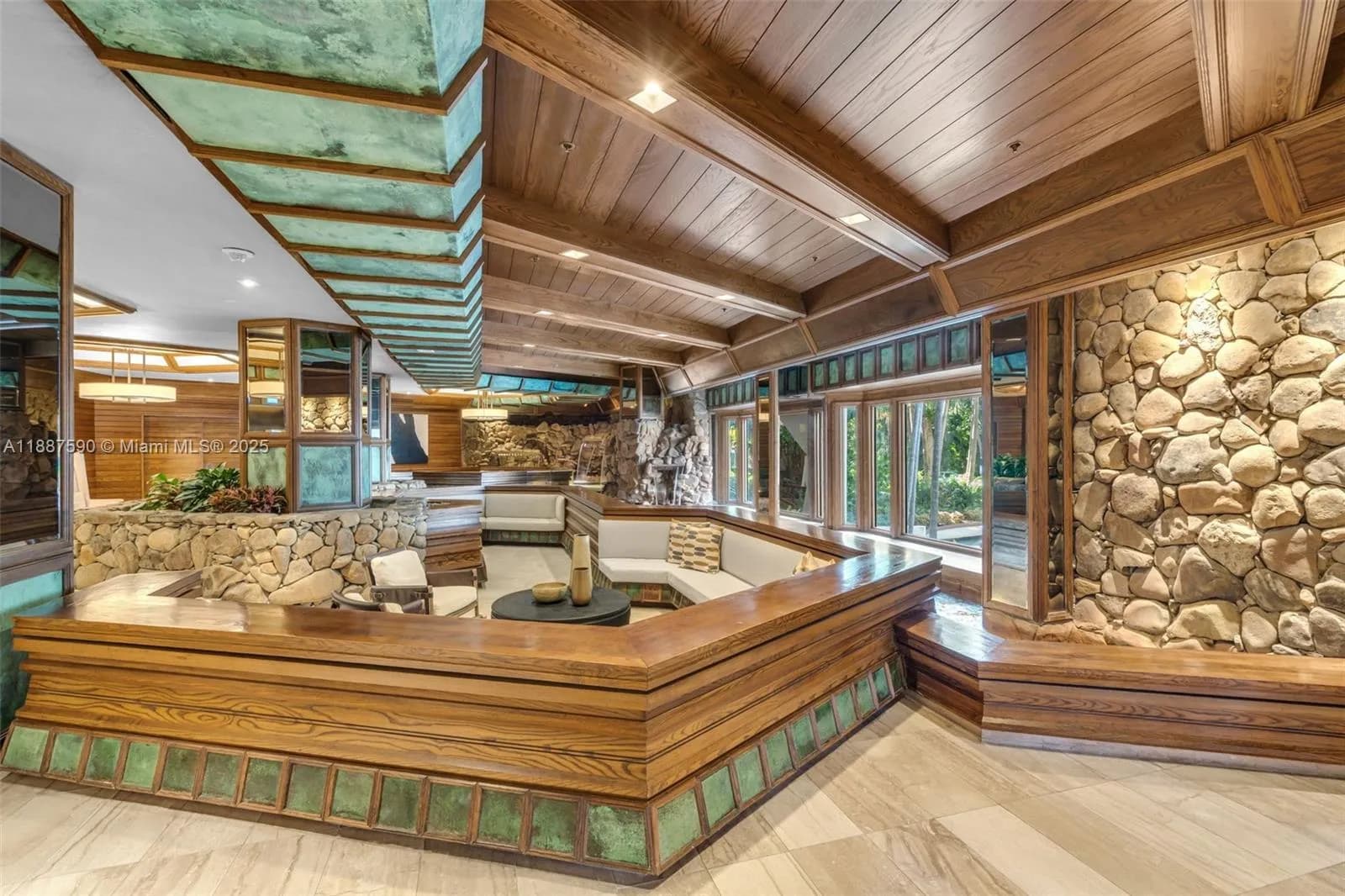 1000 Quayside Ter # 505, Miami FL 33138