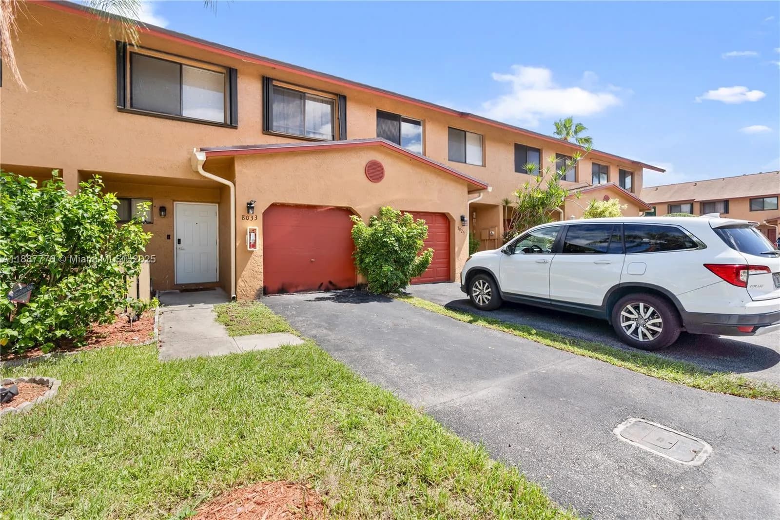 8033 NW 29th STREET, Sunrise FL 33322