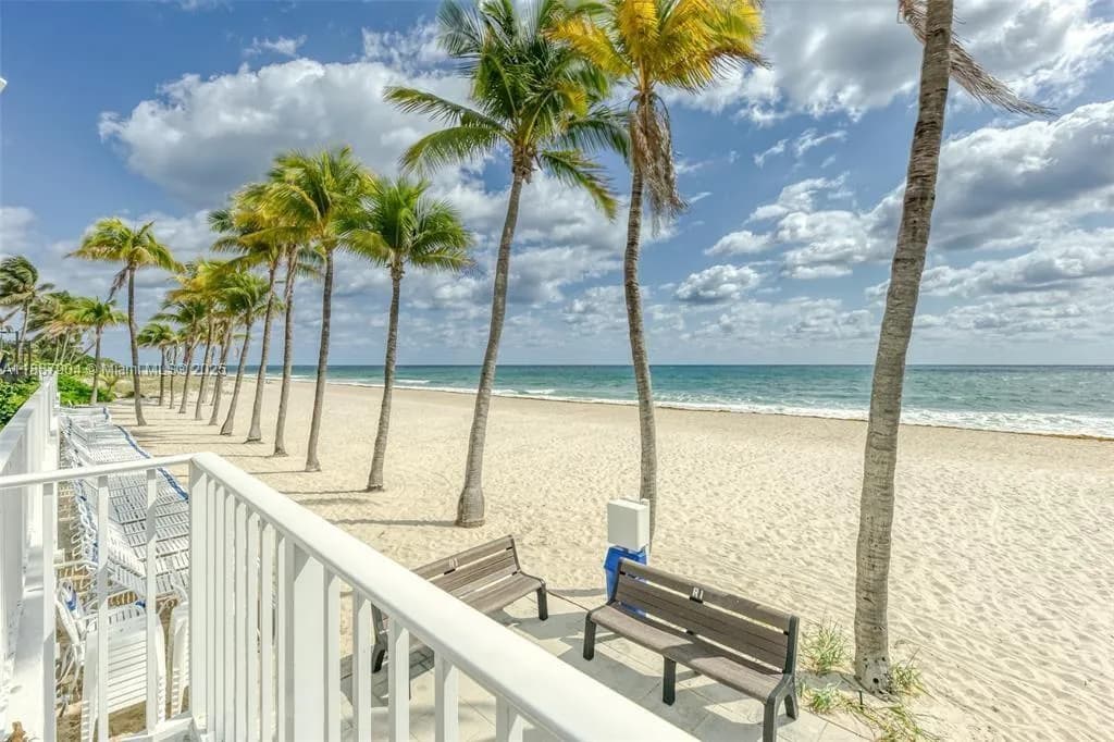 1360 S Ocean Blvd # 304, Pompano Beach FL 33062