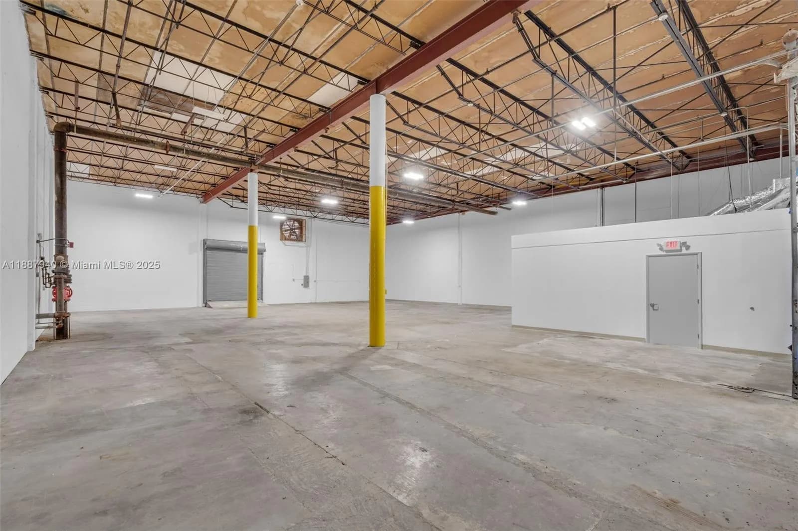 325 W 75th Pl # 1A, Hialeah FL 33014