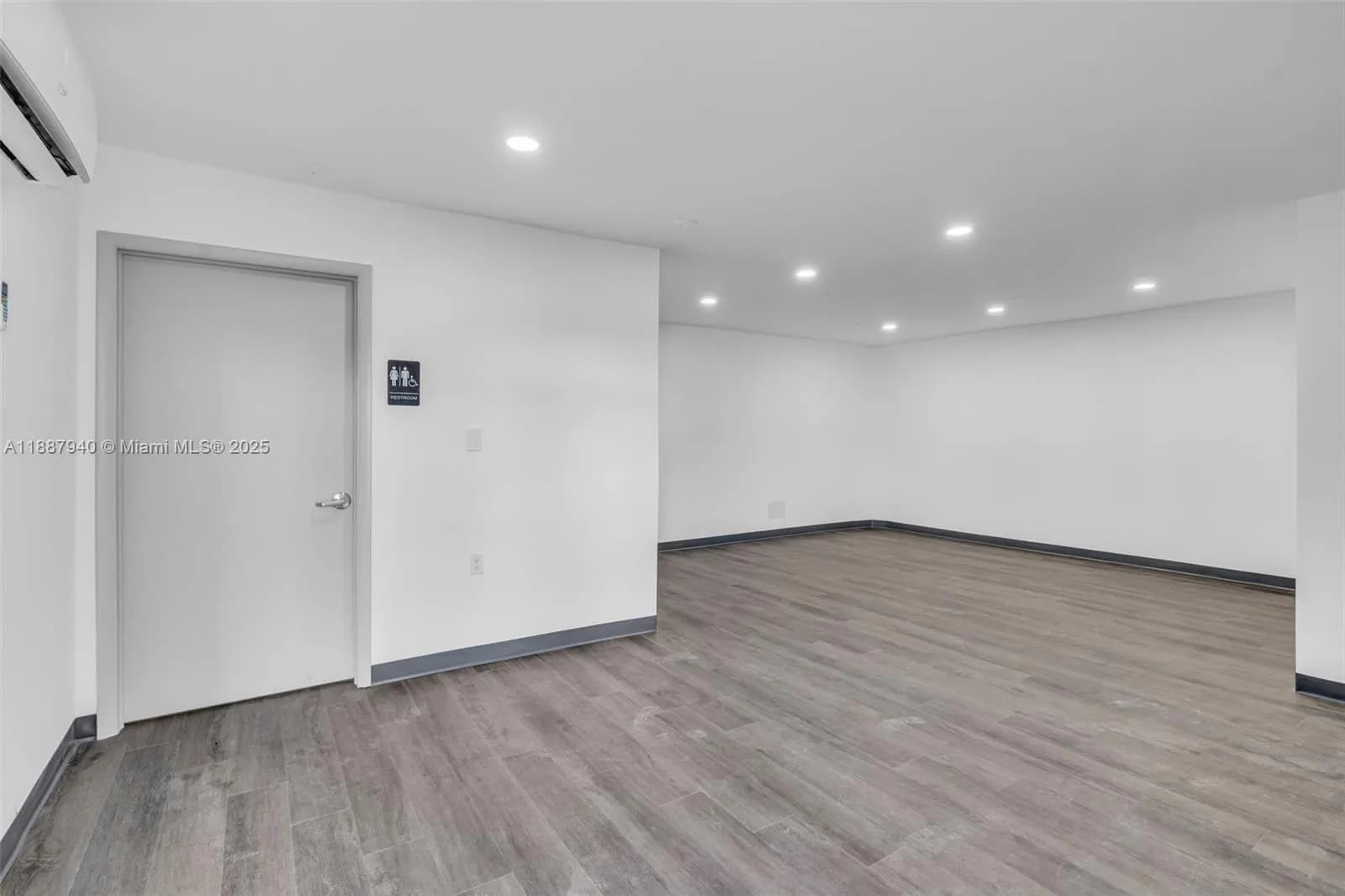 325 W 75th Pl # 1A, Hialeah FL 33014