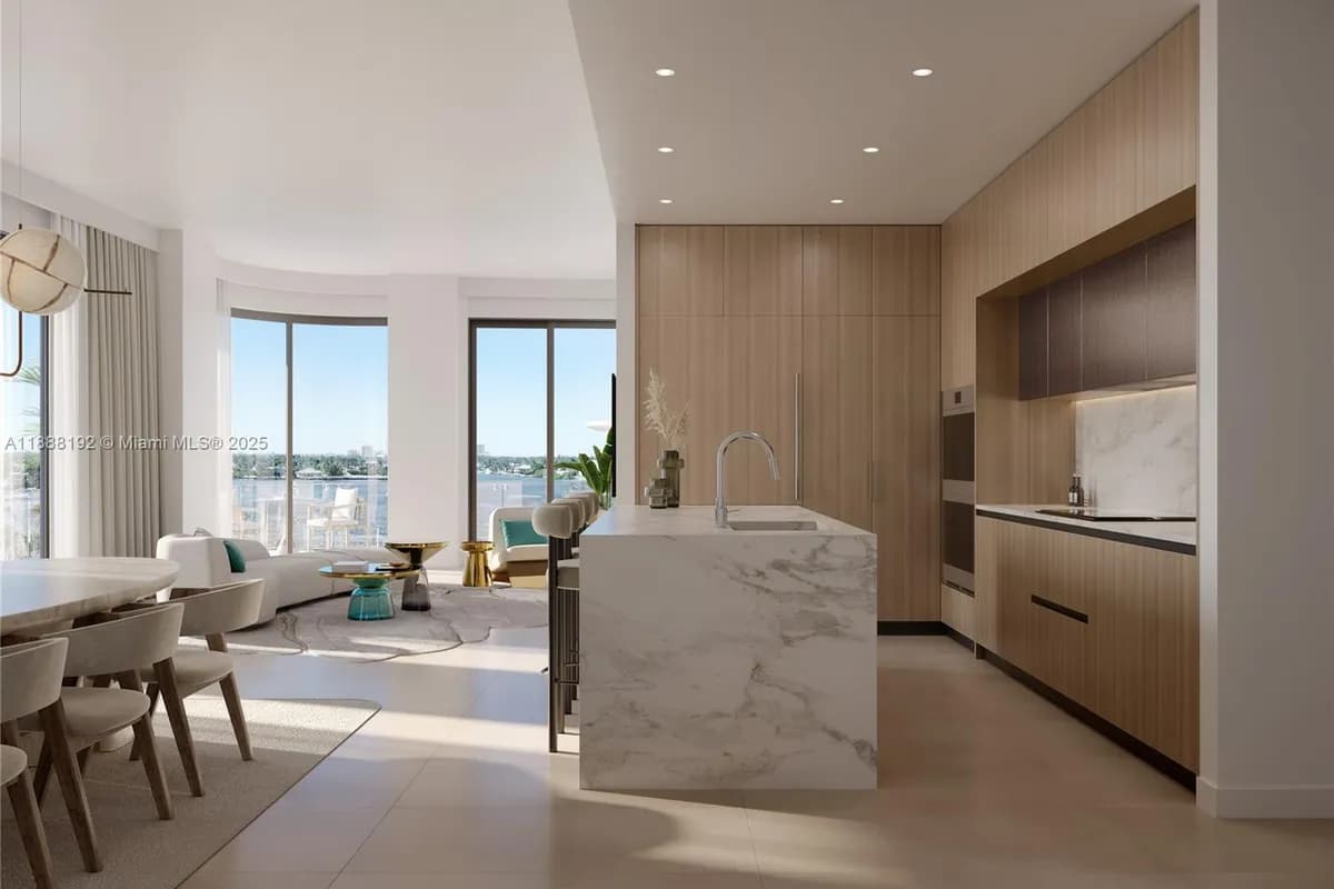 901 S Ocean Dr # 303, Hollywood FL 33019