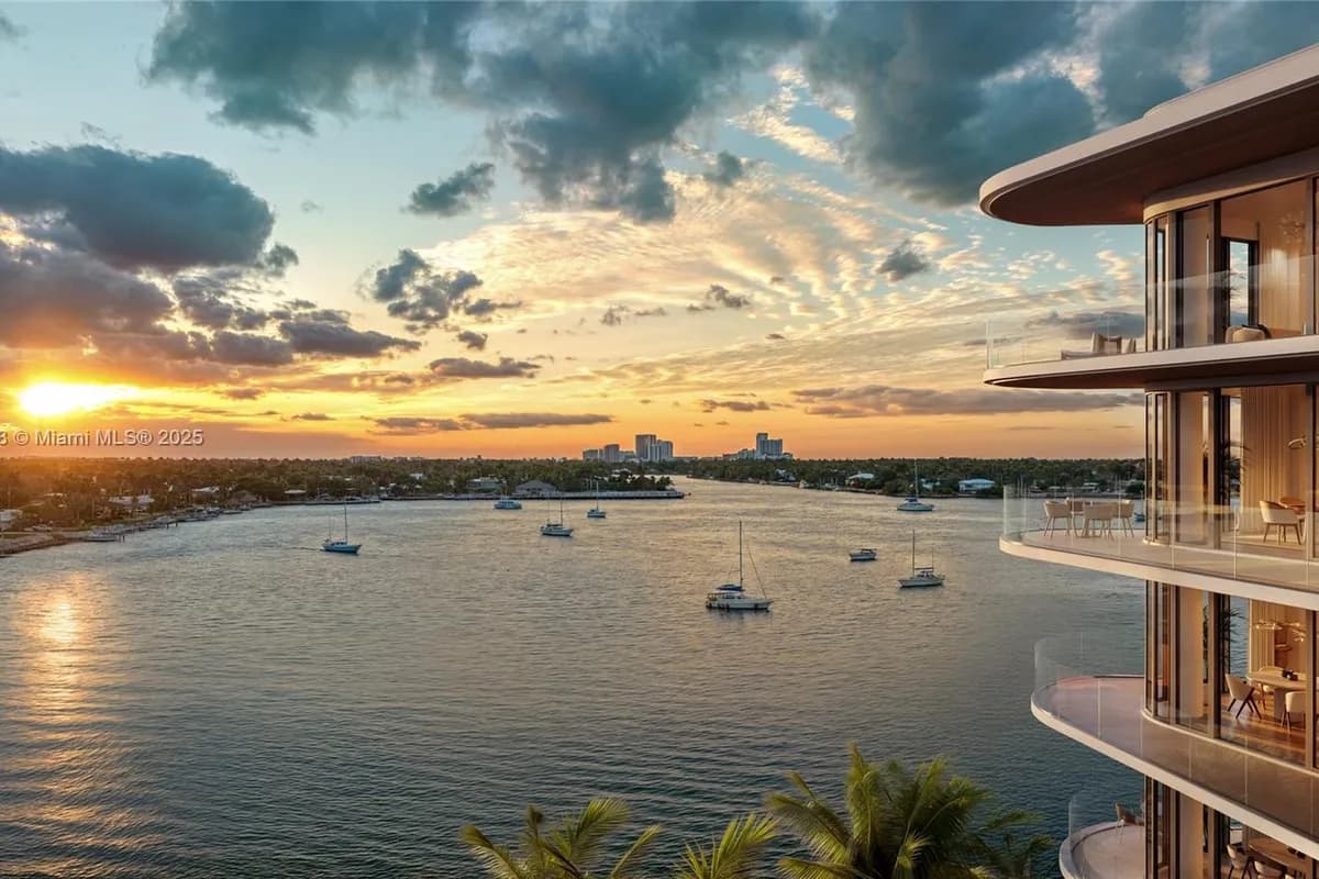 901 S Ocean Dr # 301, Hollywood FL 33019