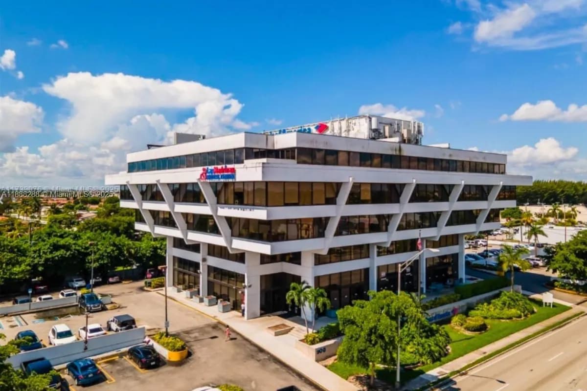 900 W 49th St Suite 556, Hialeah FL 33012