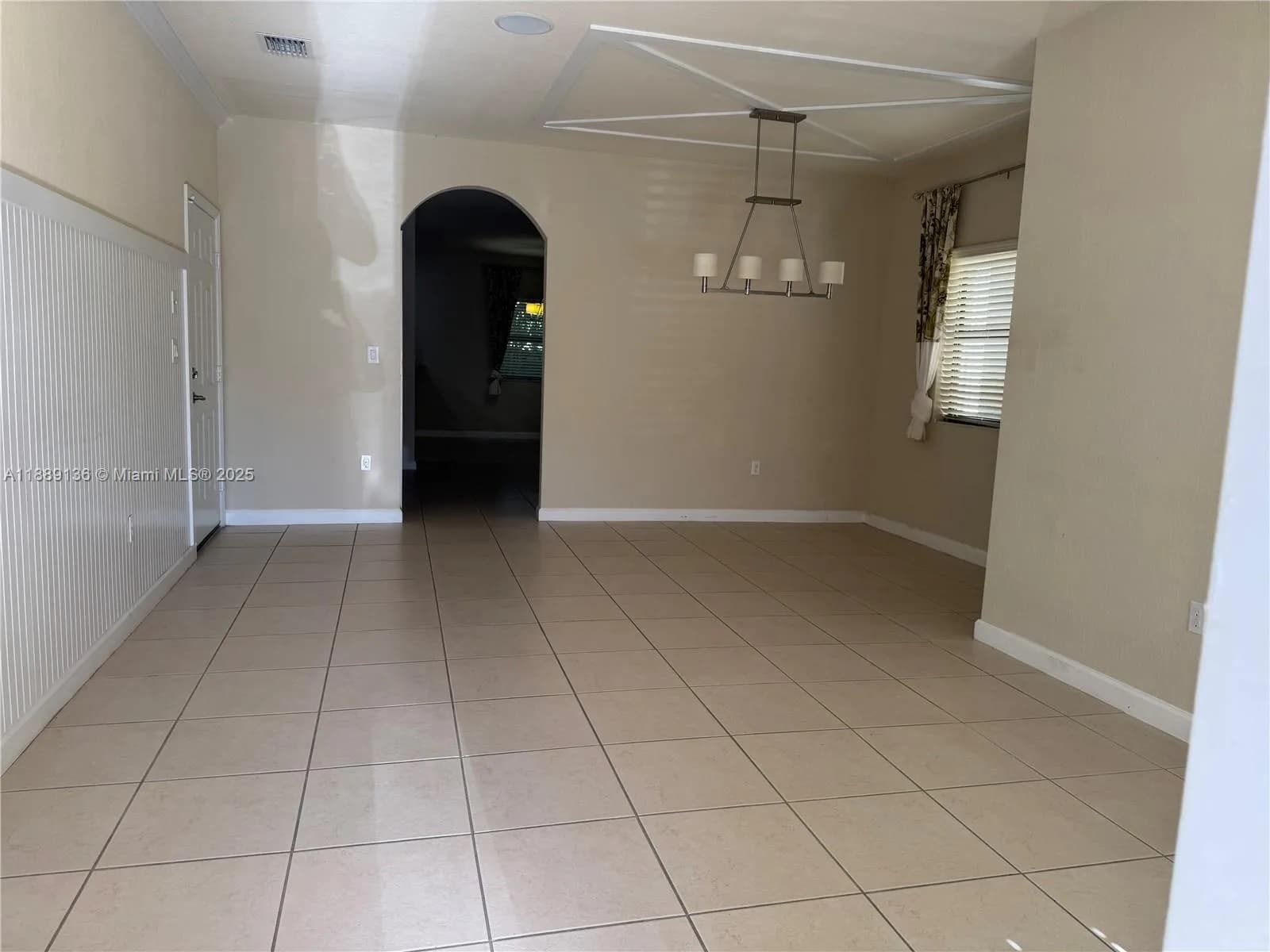8885 SW 227th Ter, Cutler Bay FL 33190