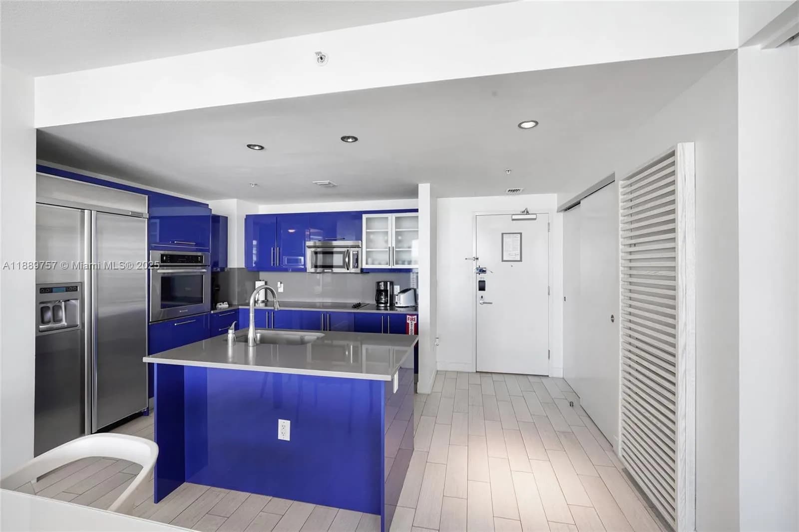 3101 Bayshore Dr # 1704, Fort Lauderdale FL 33304