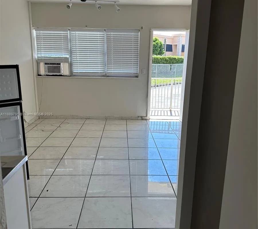 26 Diplomat Parkway # 2248, Hallandale Beach FL 33009