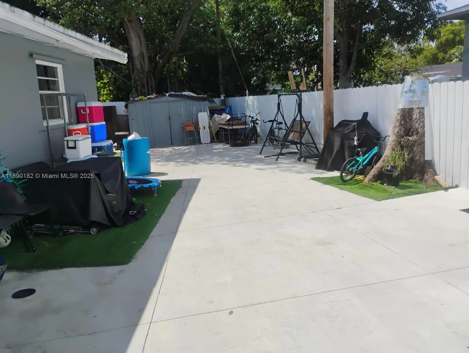 1712 NW 15th Ter, Fort Lauderdale FL 33311