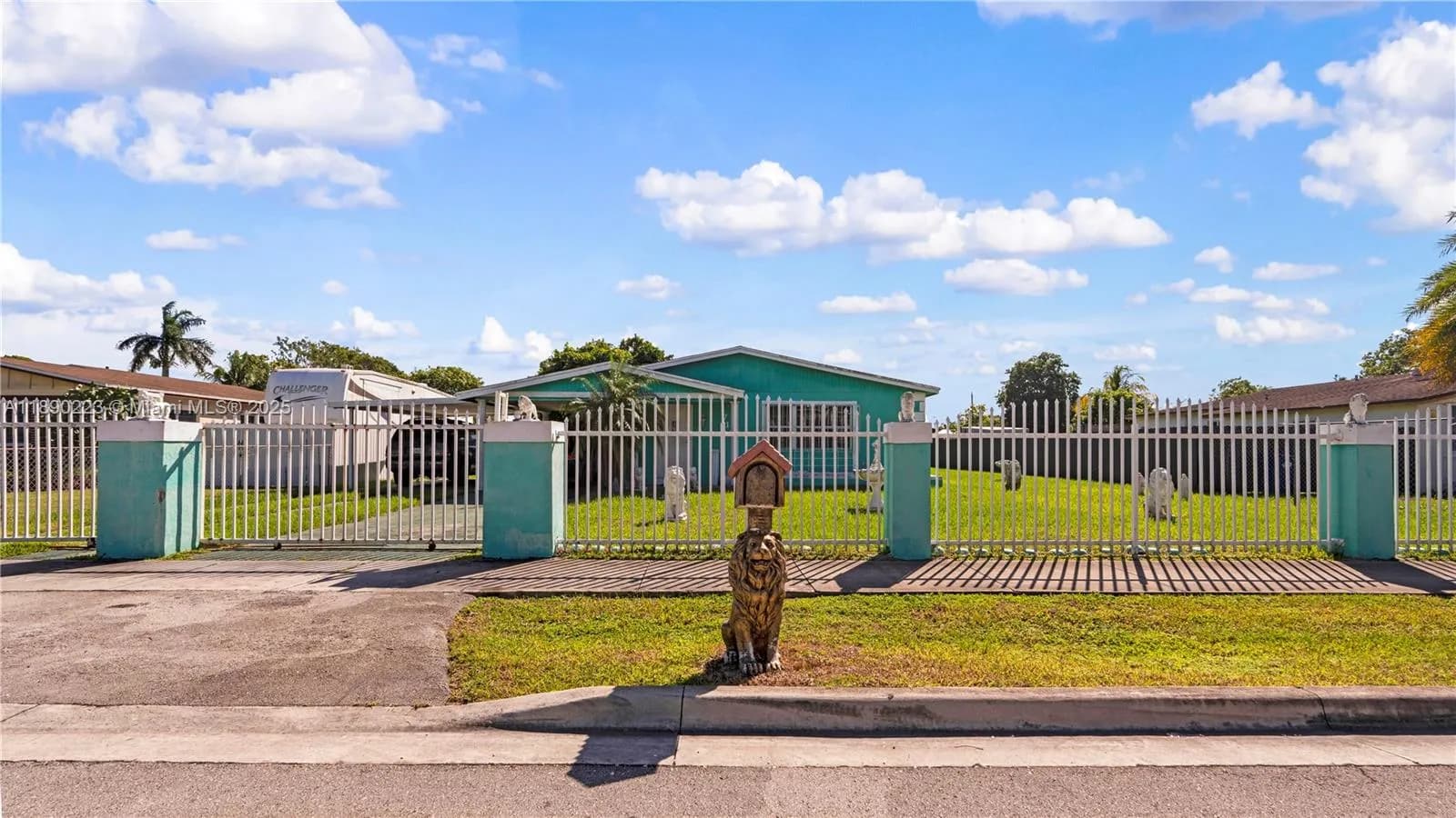 715 NW 9th Ave, Florida City FL 33034