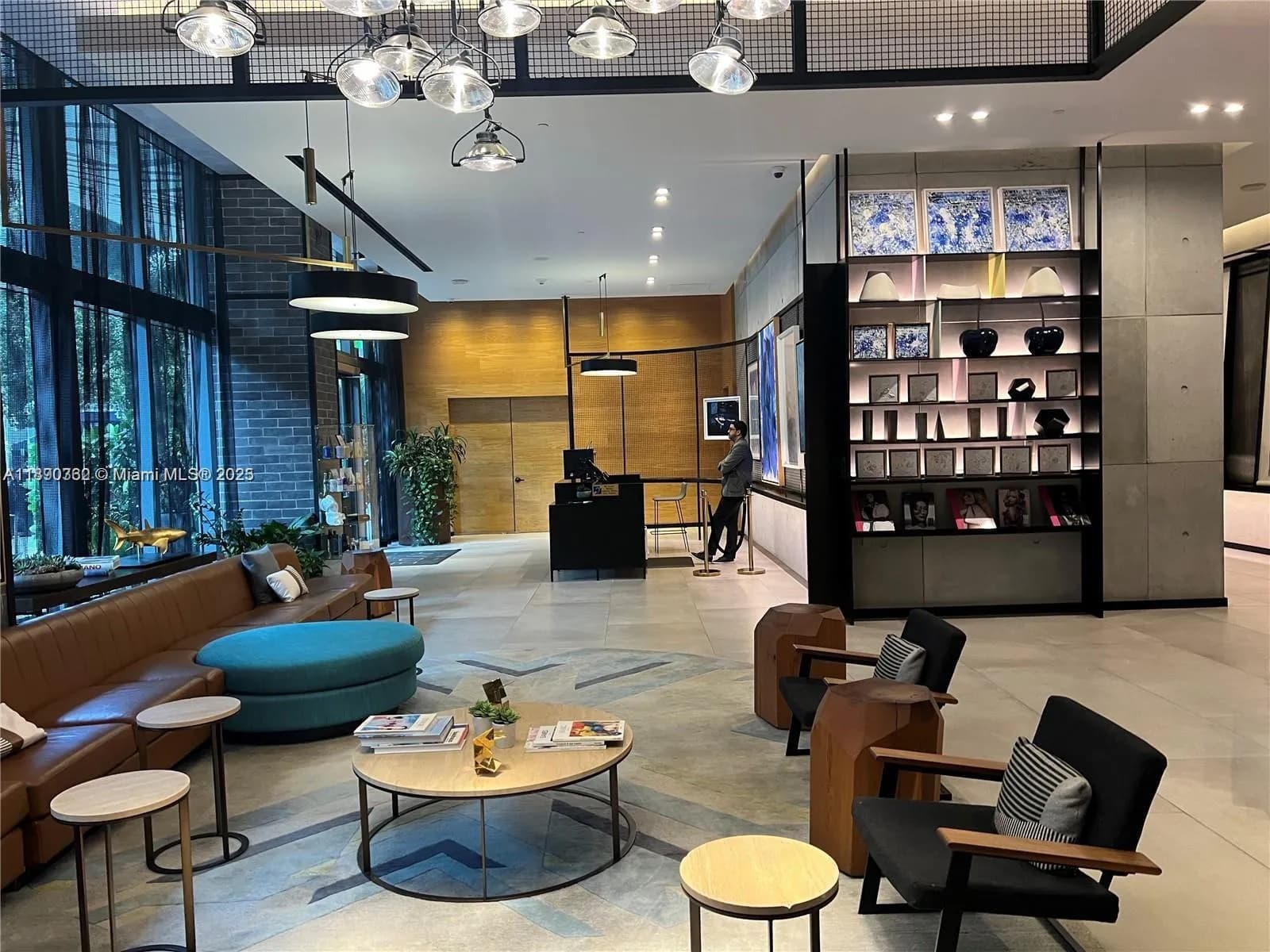 121 NE 34th St # 1610, Miami FL 33137