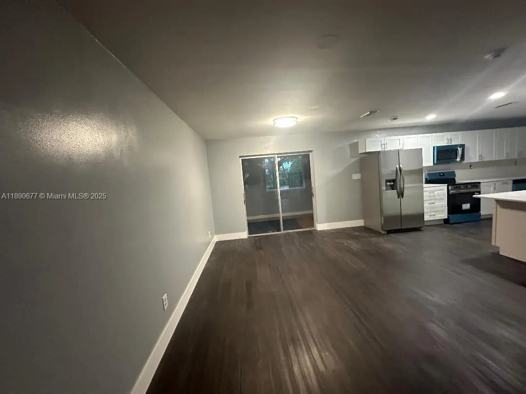 4530 NW 23rd St, Lauderhill FL 33313