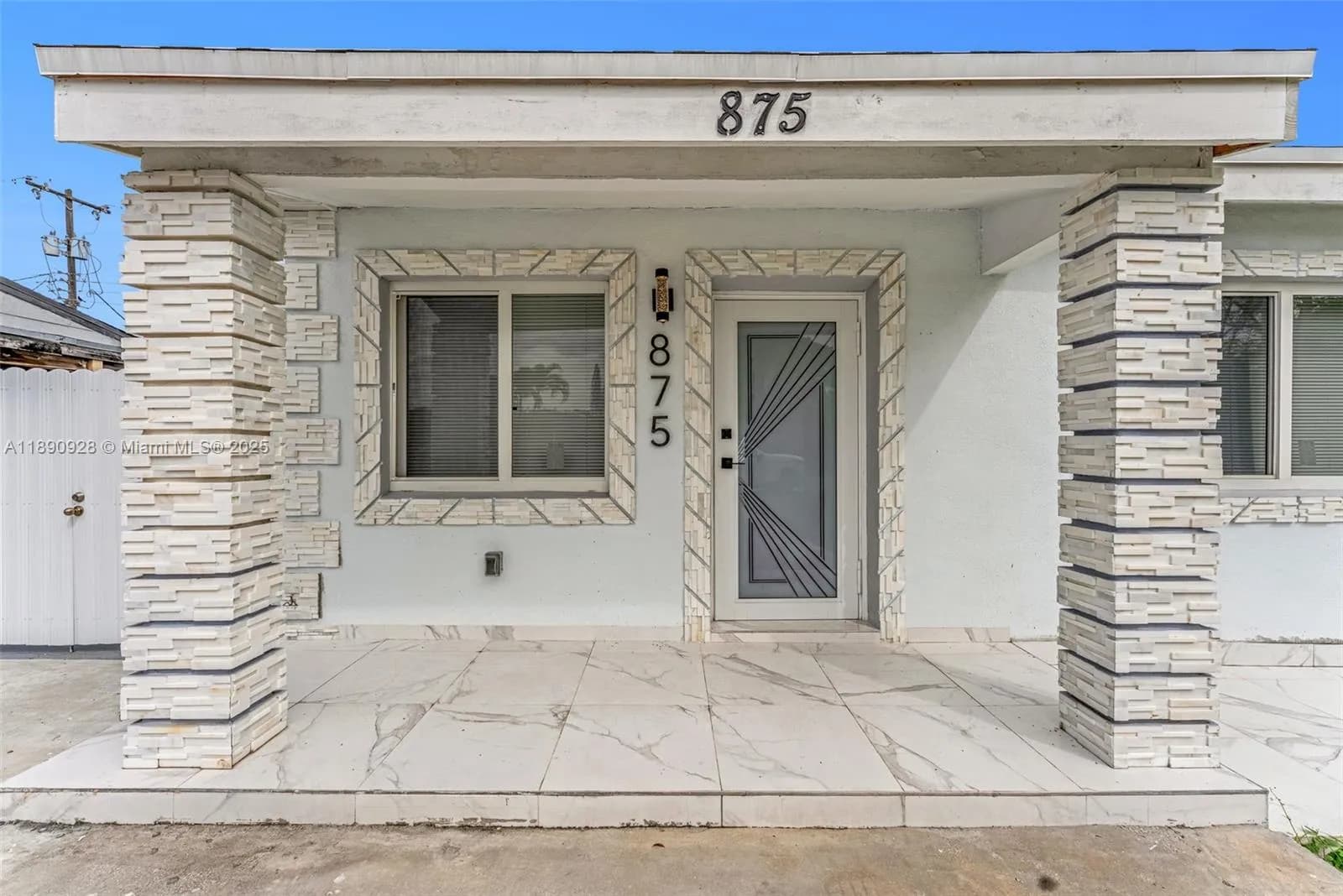 875 E 8th St, Hialeah FL 33010
