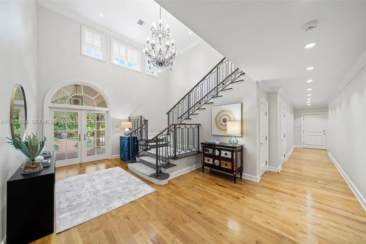 5400 Kerwood Oaks Dr, Coral Gables FL 33156