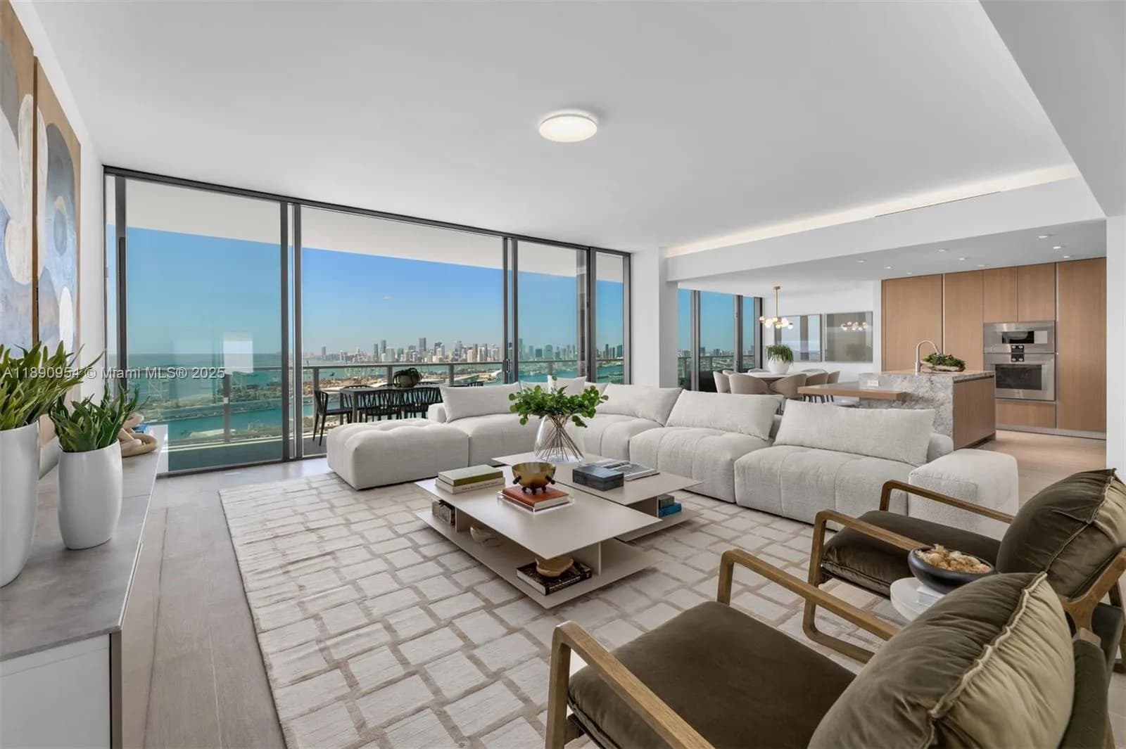 3 bedroom 3 bath for sale at 500 Alton Rd # 4202, Miami Beach FL 33139